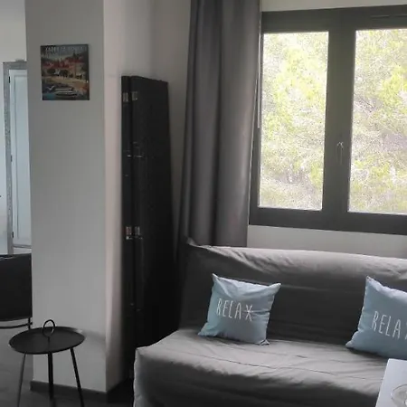 Grand Terrasse De Standing, Pleine Vue Village Et Apartment *